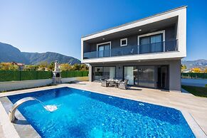 Villa Grand Yasar 2 in Ok Ular