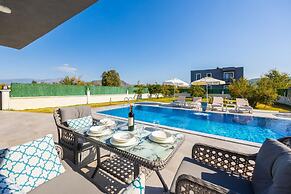 Villa Grand Yasar 2 in Ok Ular