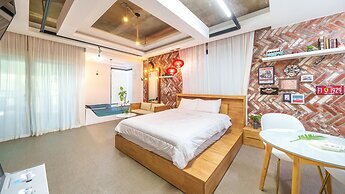 Gyeongju 20th Street Spa Pension