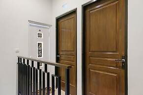 TwoSpaces Living at BSB Villa Maharaja