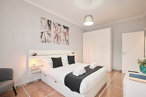 Colosseo-san Giovanni, New Apartment Wi-fi & A-C