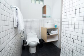 Studio 27 Sanur - Self Check-in