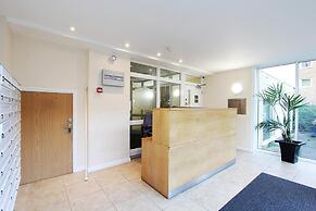 London Oasis Apartment