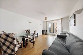 London Oasis Apartment