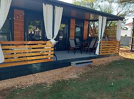 Comfort Two Bedroom Mobile Homes Pirovac