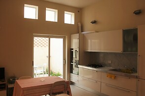 Stylish, Modern, Central Apartment in St Julians, Malta - Sleep 4