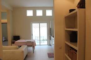 Stylish, Modern, Central Apartment in St Julians, Malta - Sleep 4