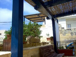 Spacious &comfortable, Traditional Villa- Large Private Pool, Terraces