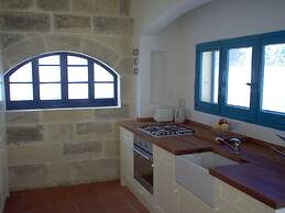 Spacious &comfortable, Traditional Villa- Large Private Pool, Terraces