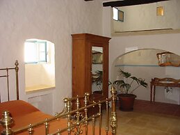 Spacious &comfortable, Traditional Villa- Large Private Pool, Terraces
