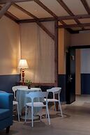 The Lamp Boutique House