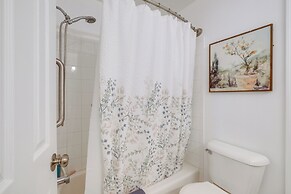 4 Mi to Nationals Park: Quiet Getaway w/ Fire Pit