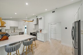 Private Pool, Patio & Peace: Marco Island Getaway