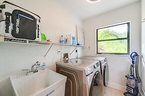 Private Pool, Patio & Peace: Marco Island Getaway