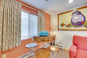 Pikes Peak Mountain Views: Manitou Springs Apt