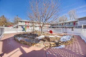 Mountain-view Apt: Walk to Local Attractions!