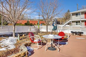 Mountain-view Apt: Walk to Local Attractions!