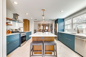 Fenced Yard: Lakeland Home Adjacent to Golf Course