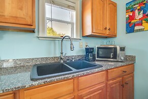 Studio ~ 5 Mi to Waveland Beach & Pier!