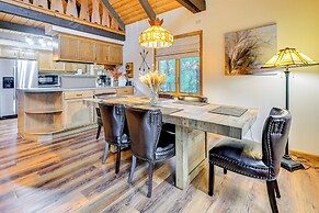 Steps to Golf Course: Nekoosa Home w/ Serene Yard!