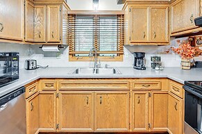 Steps to Golf Course: Nekoosa Home w/ Serene Yard!