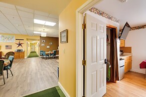 Walk to Golf Course: Cozy Malta Studio!