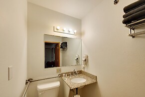 Near Golf & Trails: Malta Retreat w/ Shared Grills