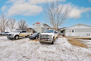 2 Mi to River: Malta Retreat w/ Community Grills!