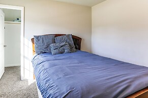 13 Mi to Baton Rouge: Family-friendly Home