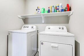 13 Mi to Baton Rouge: Family-friendly Home