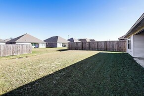 13 Mi to Baton Rouge: Family-friendly Home