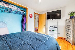 8 Mi to Scotts Bluff Nat'l Monument: Family Home