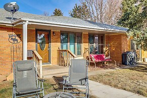 8 Mi to Scotts Bluff Nat'l Monument: Family Home