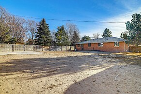 8 Mi to Scotts Bluff Nat'l Monument: Family Home