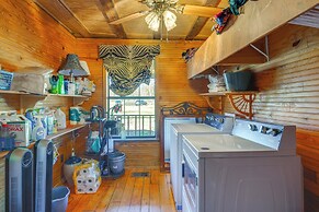 Private Lake On-site: Secluded Retreat in Grant!