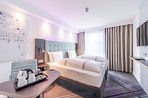 Premier Inn Stuttgart City Centre