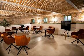 Olivia 9teen Hotel Boutique