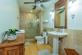 Maalaea Surf C10 2 Bedroom Condo