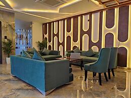 HOTEL KHS LANDMARK