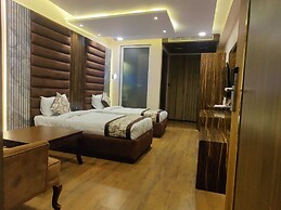 HOTEL KHS LANDMARK