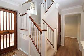 St Albans Spacious Party House