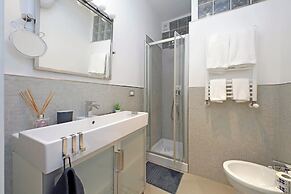 Trendy Flat near Marconi