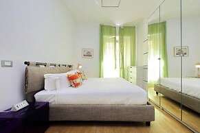 Cozy flat neat the Univesity