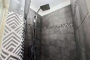 Cozy flat neat the Univesity