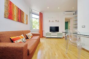 Cozy flat neat the Univesity