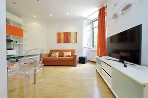 Cozy flat neat the Univesity