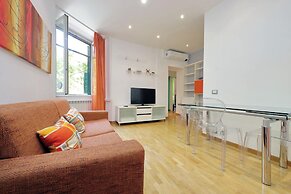 Cozy flat neat the Univesity