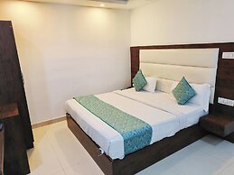 Hotel Tark Plaza Near IGI Airport Delhi