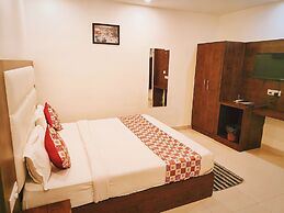 Hotel Tark Plaza Near IGI Airport Delhi