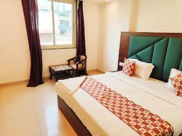 Hotel Tark Plaza Near IGI Airport Delhi